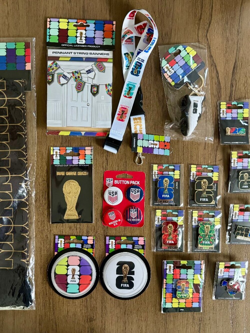 Big FIFA 2026 World Cup Lot PINS Scarf BUTTONS Sticker LANYARD Magnets MEXICO US